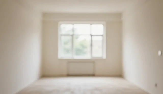 如何通过数据整合提升战略咨询服务的性能比较？
